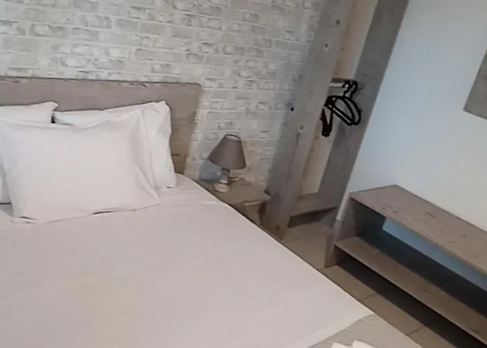 Semesterbostad Poseidon Room's